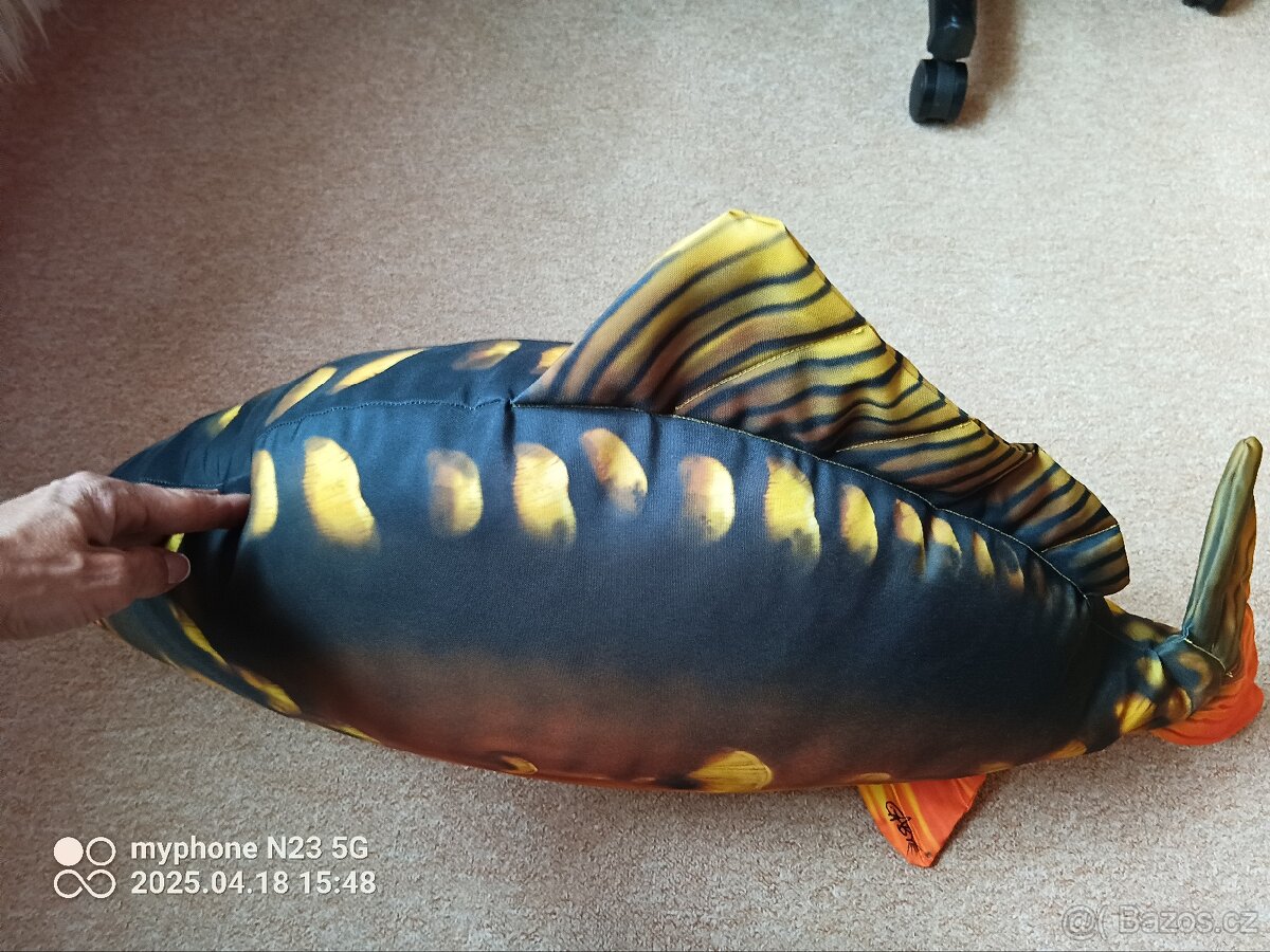 Polštářek KAPR LYSEC zn."GABY" vel."62cm + 90cm" - 18