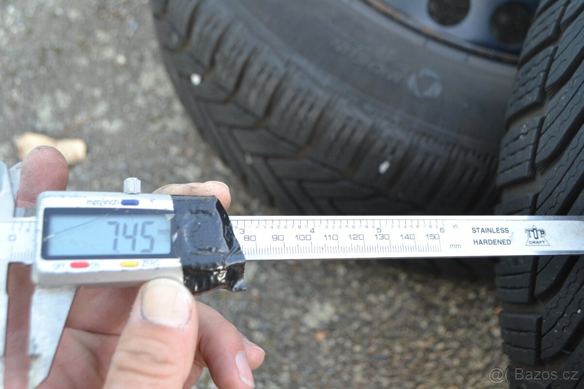 ZÁNOVNÍ sada 4ks zimní kola Š.Octavia II, III+Michelin Alpin - 18