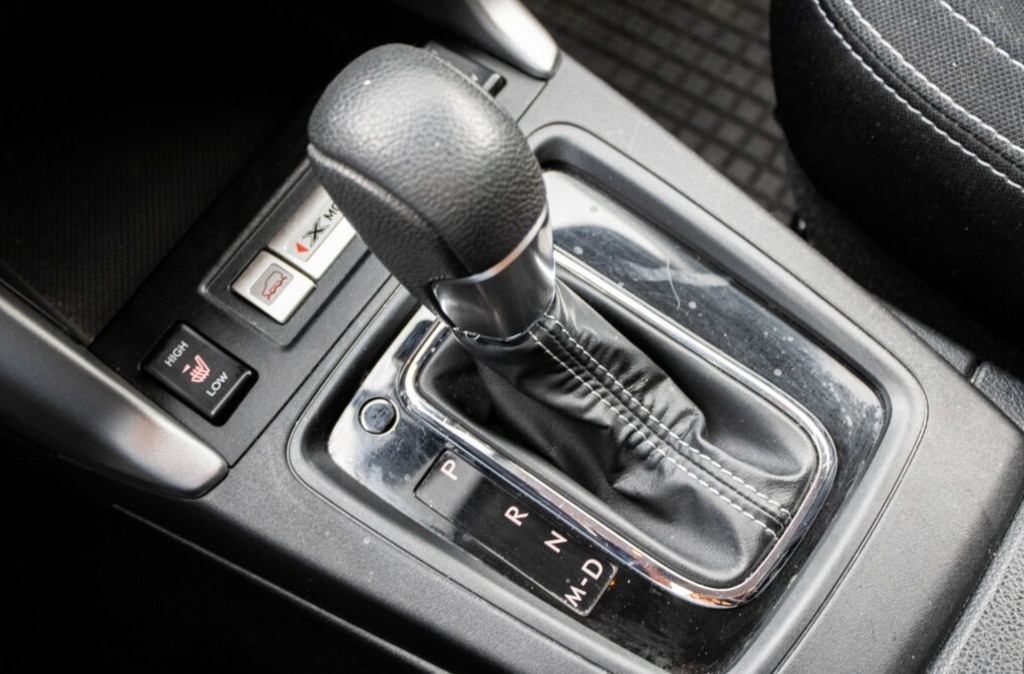 Subaru Forester 2.0D, 108kW (2015) - 18