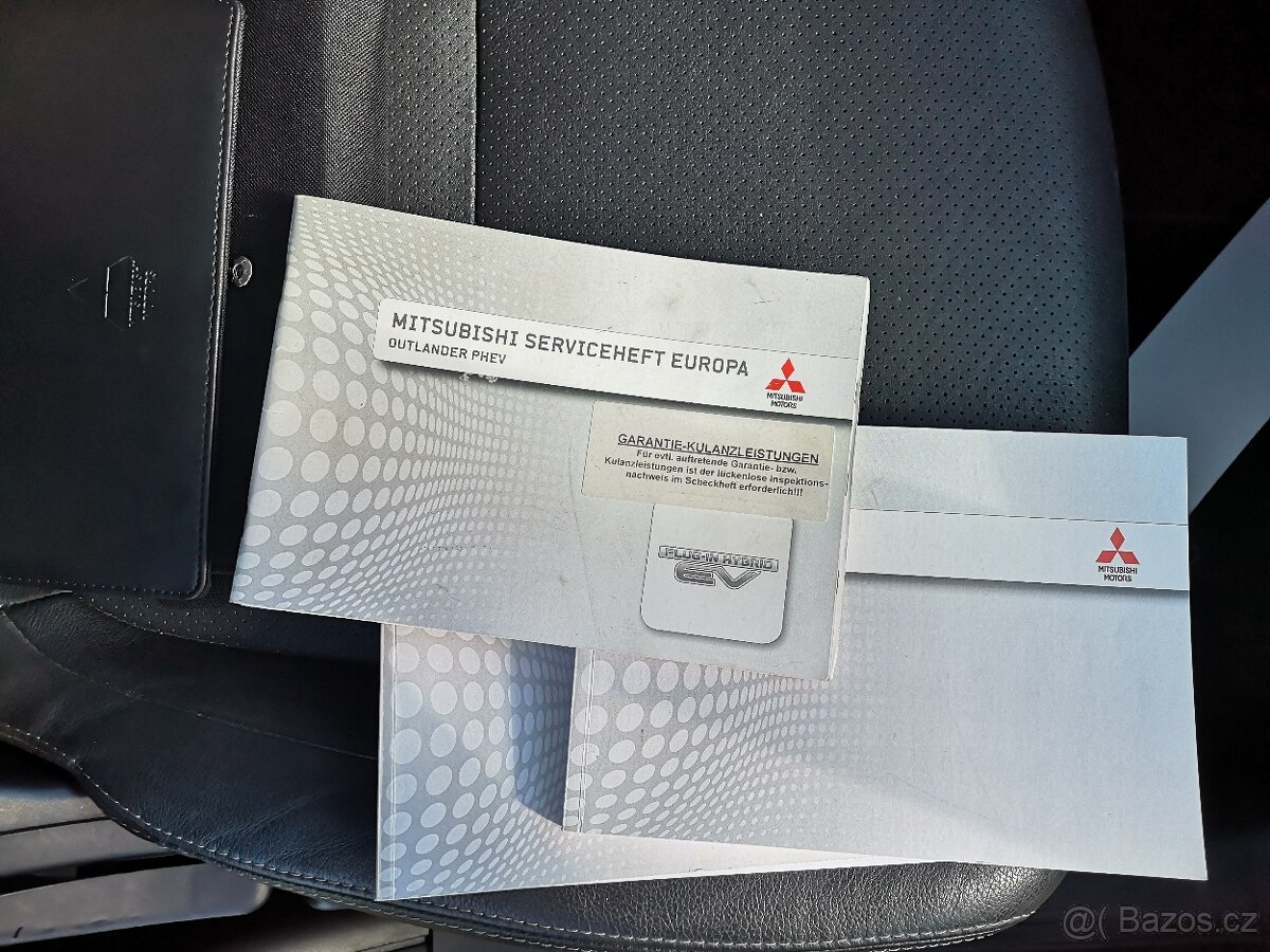 MITSUBISHI OUTLANDER PHEV HYBRID PLNÝ SERVIS - 18