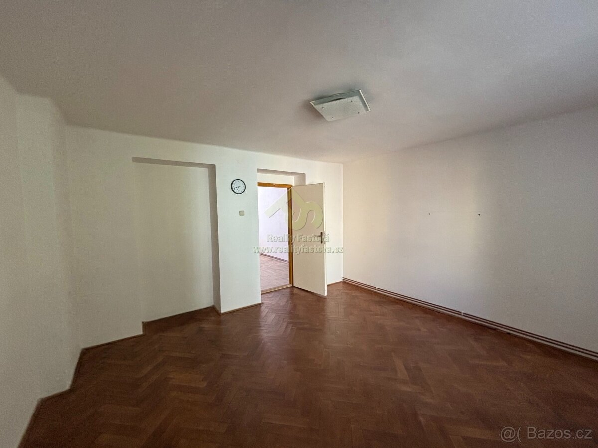 Zajímavá investiční příležitost Prodej bytového domu v Roky - 18
