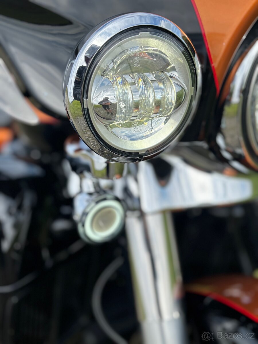 Harley Davidson Electra Glide Ultra Limited FLHTK - 18