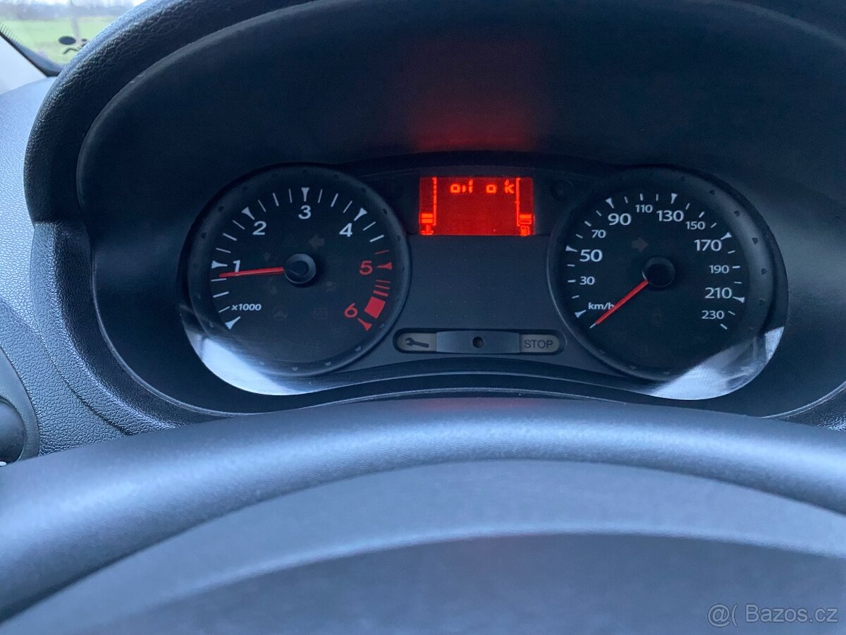 Renault Clio III 1.5Dci nová stk - 18