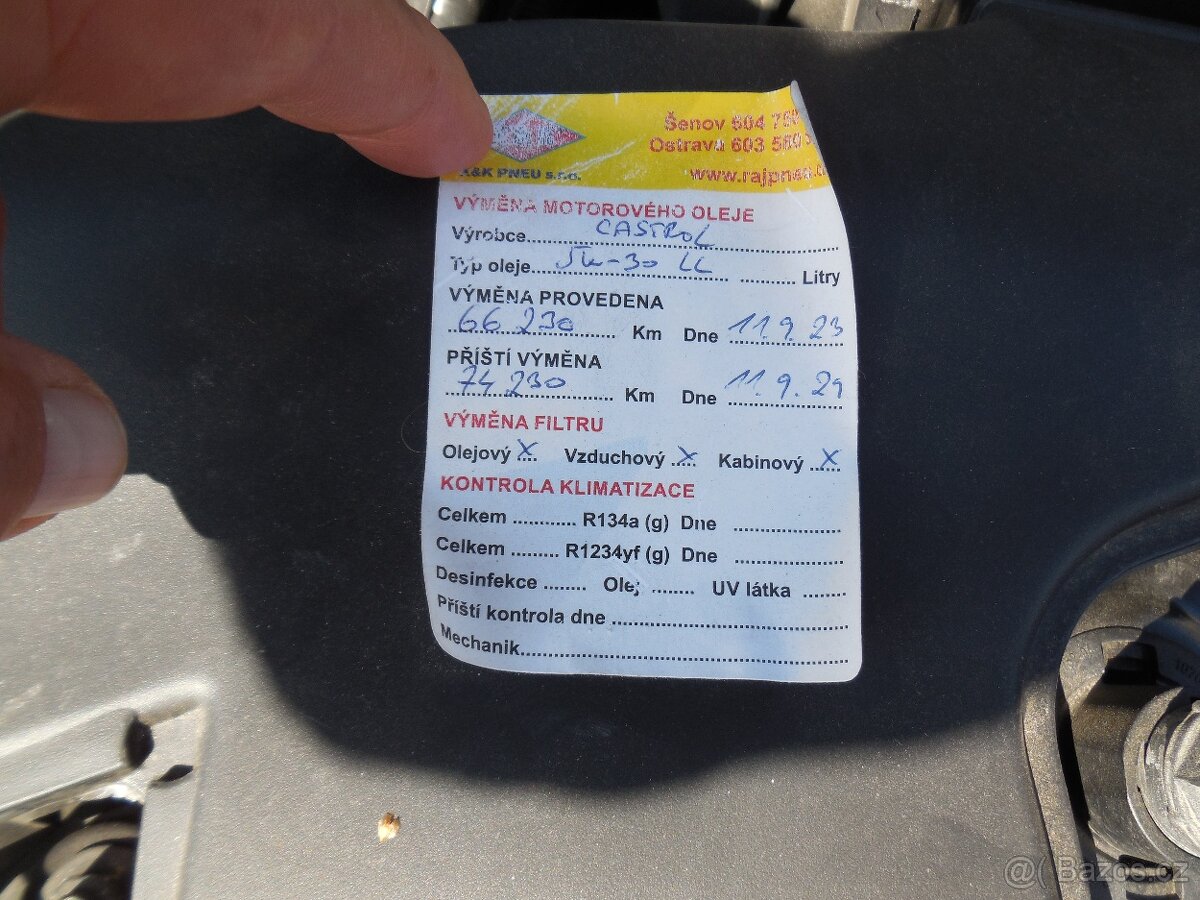 Prodám Mini Cooper Clubman 1.5,100kw,72tis.km - 18