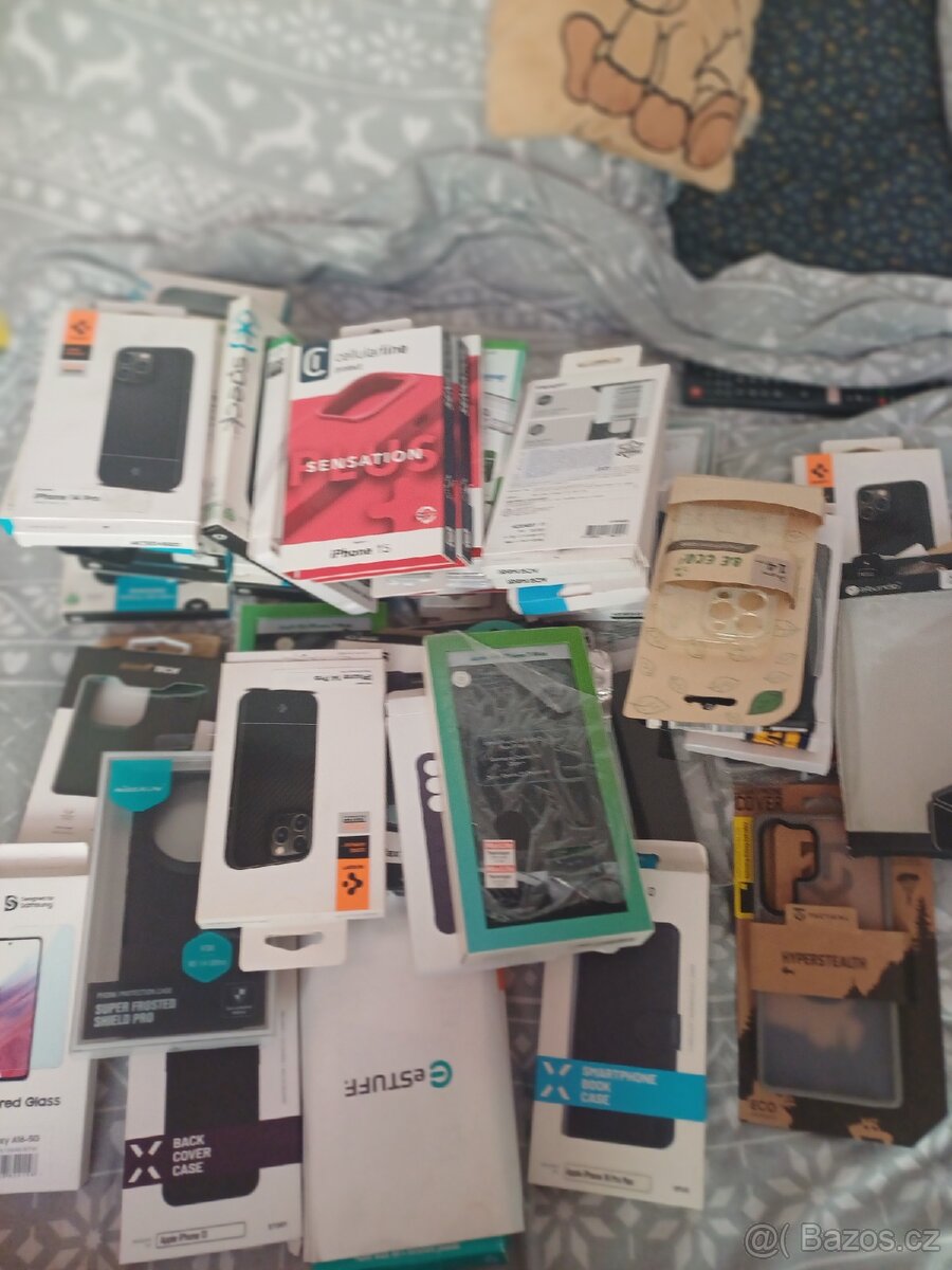 Mix krytu na iPhone a Samsung - 18
