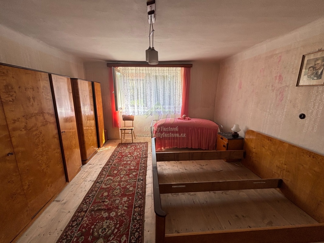 Prodej rod. domu s velkým pozemkem v Medovém Újezdě, nedalek - 18