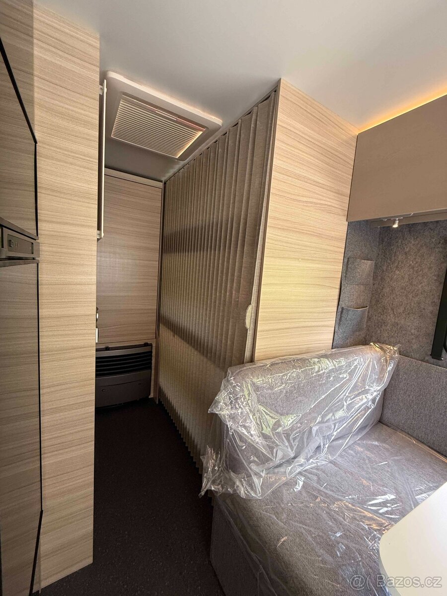 ADRIA ALTEA 552PK EDICE 60Y 2025 AGM BAT. 100Ah POD. TOPENÍ - 18