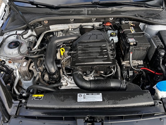 VW Golf Variant 1.0 TSi, 2017, automatická klima, tempomat - 18