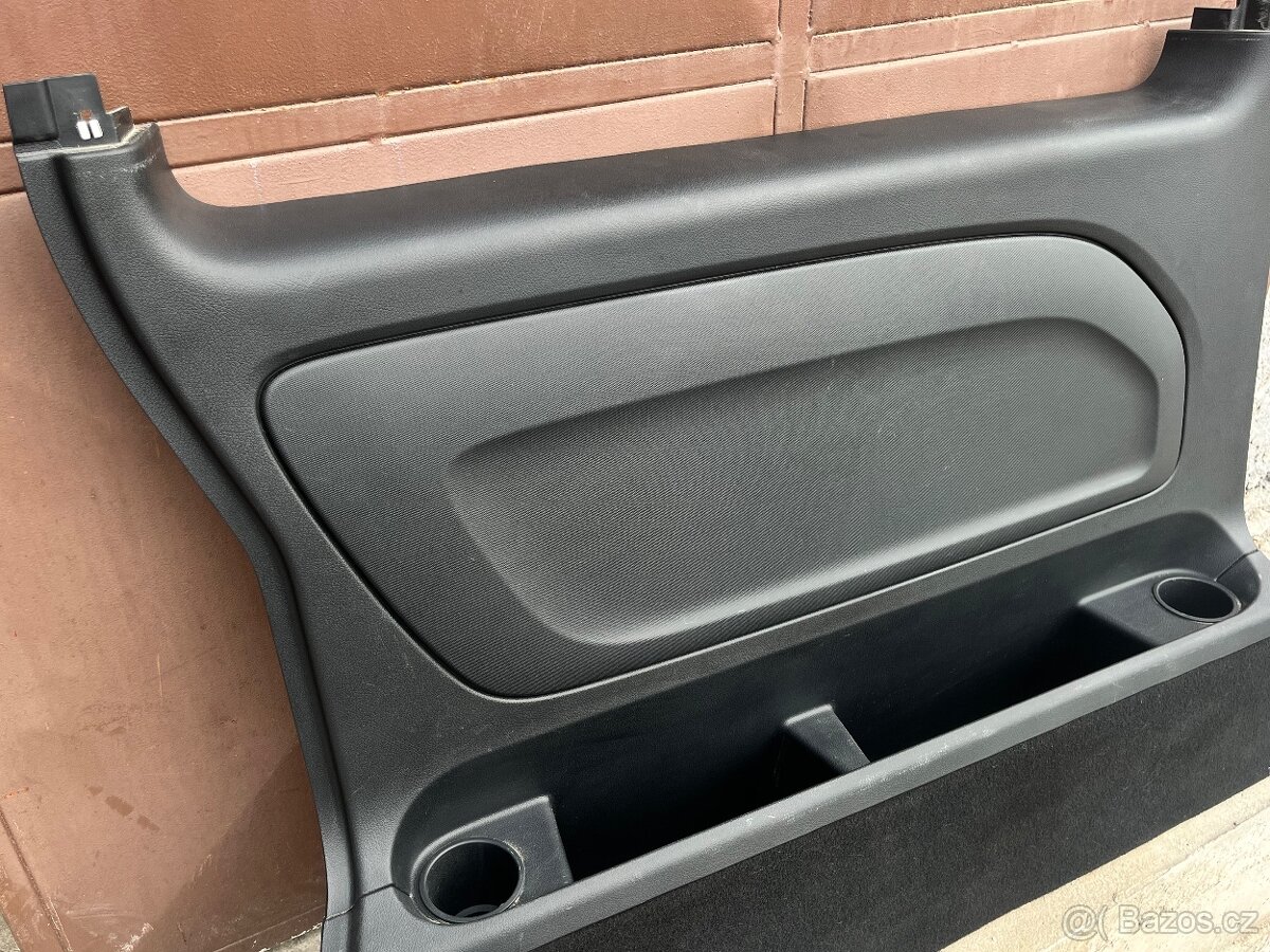 interiér Mercedes vito tourer 2021. - 18