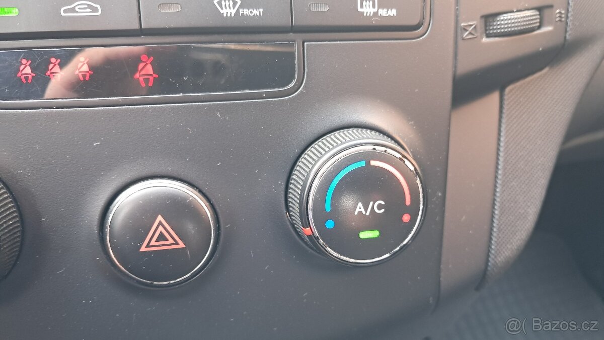 Hyundai i30, 1.4i / 80KW TRIKOLOR ČR - 18