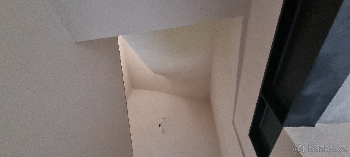 strojní omítání, vápenocementové a sádrové a vnější omítky - 18