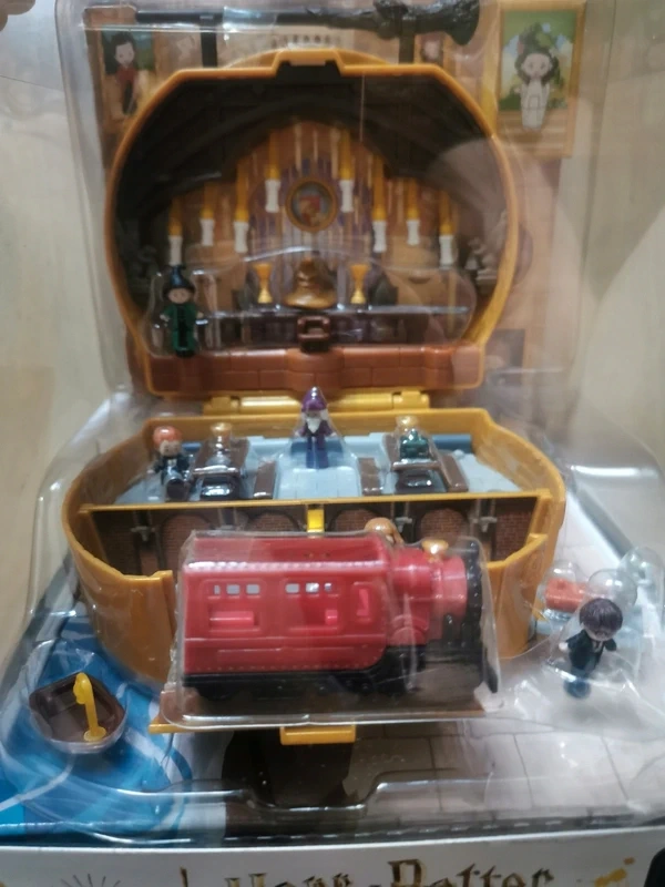 Polly Pocket Harry Potter Compact - 18
