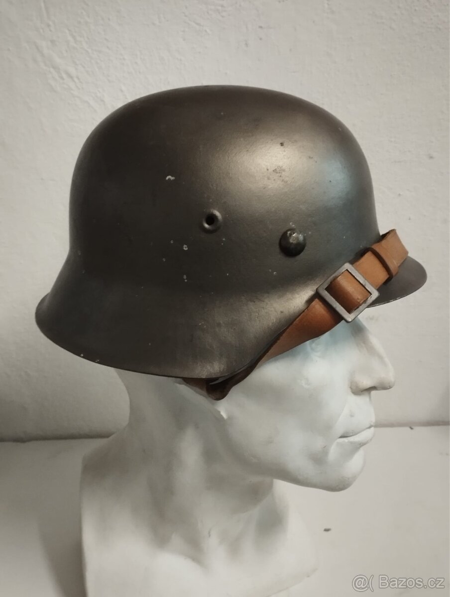 Německá helma WW2 - 18