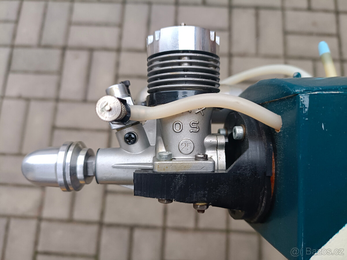 Starší ale nové nelétané rc letadlo motor OS MAX cca nový - 18