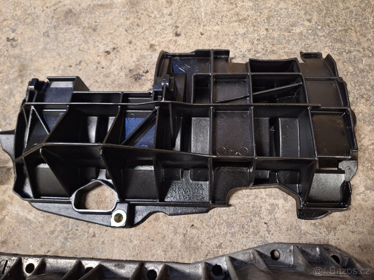 Motorové díly 1.9 dci - 18