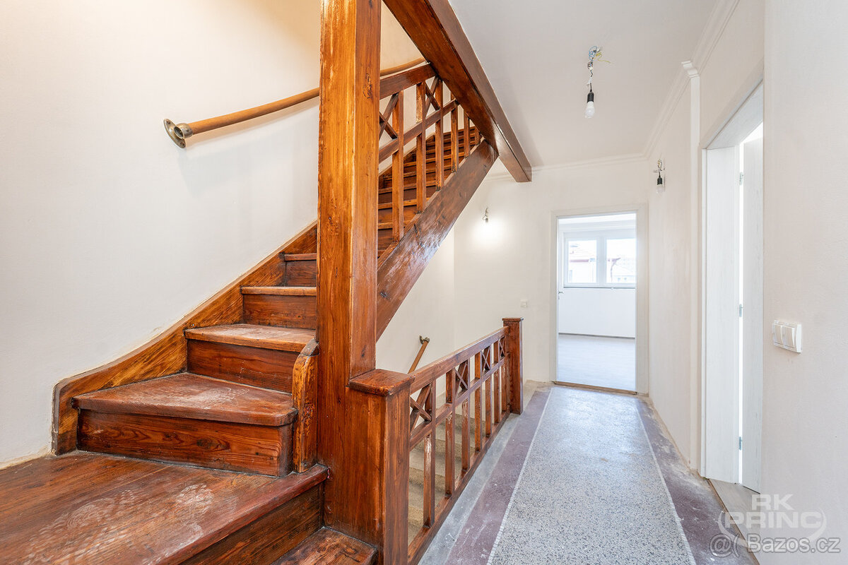 Dům, 7+kk, 180 m2, po rekonstrukci, pozemek 250 m2, Hlavenec - 18