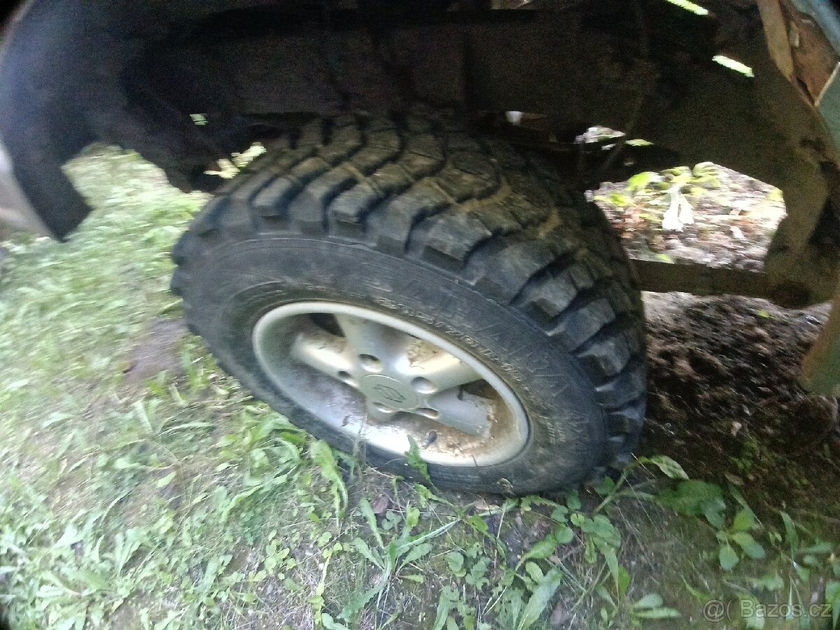 Kola Suzuki Samurai Vitara jimny - 18