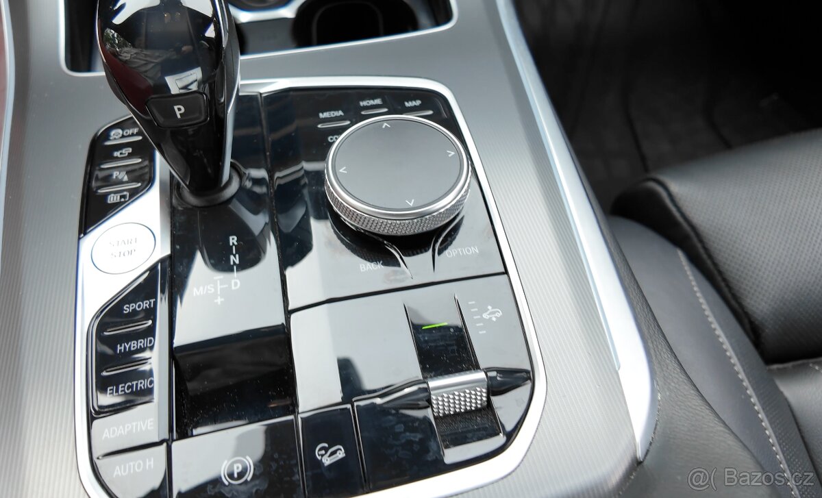 BMW X5 45e xDrive + zimní pneu - 18