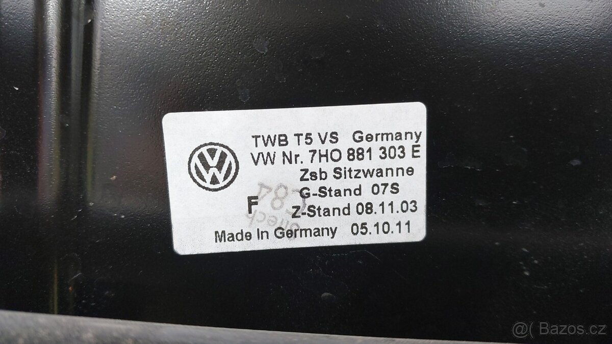 Volkswagen Transporter T5 – Sedadlo řidič - 18
