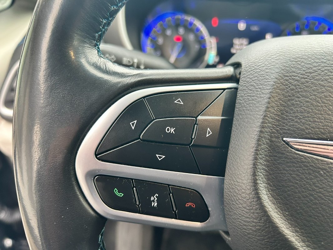 Chrysler Pacifica 3.6 214kw 2021 - 72 tis km - 18