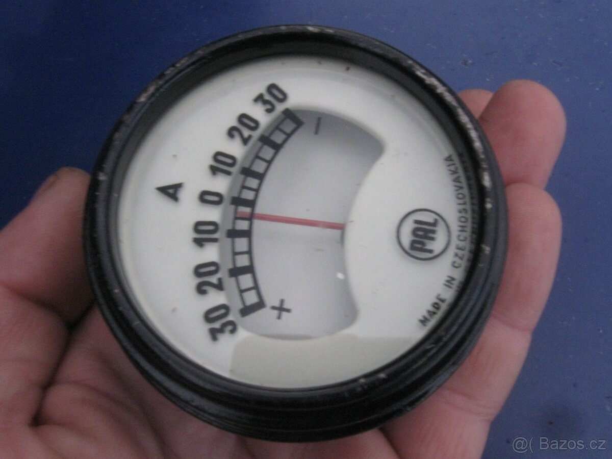 ZETOR 25 - Super 50 Tlakoměr 0-16kg/cm2 + ampermetr +/-30A - 18