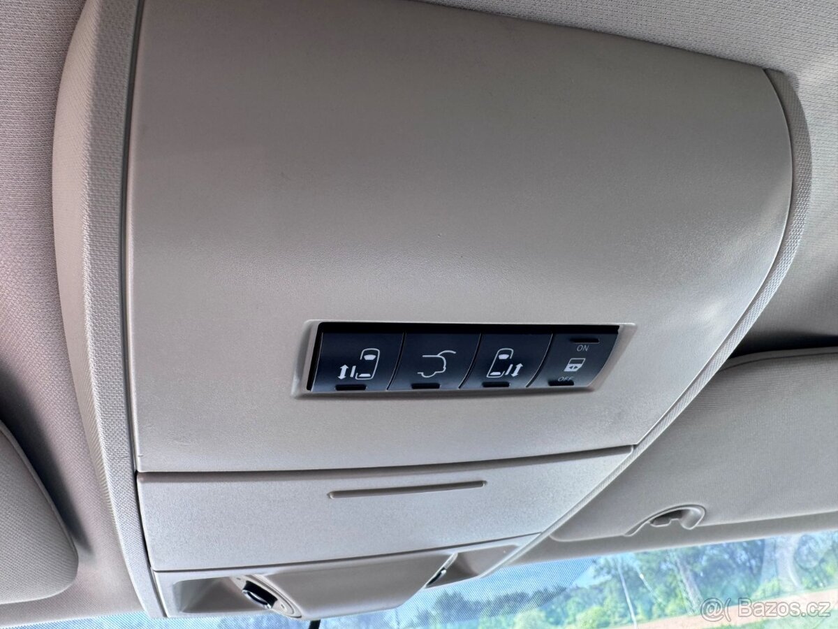 Chrysler Town Country 3,6 LPG Limited DVD 2014 - 18