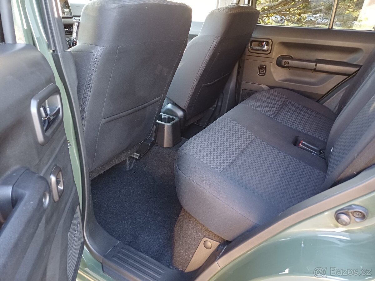 Suzuki Jimny 1,5 GLX-LONG, AUTOMAT, Předváděčka -5 720 km - 18