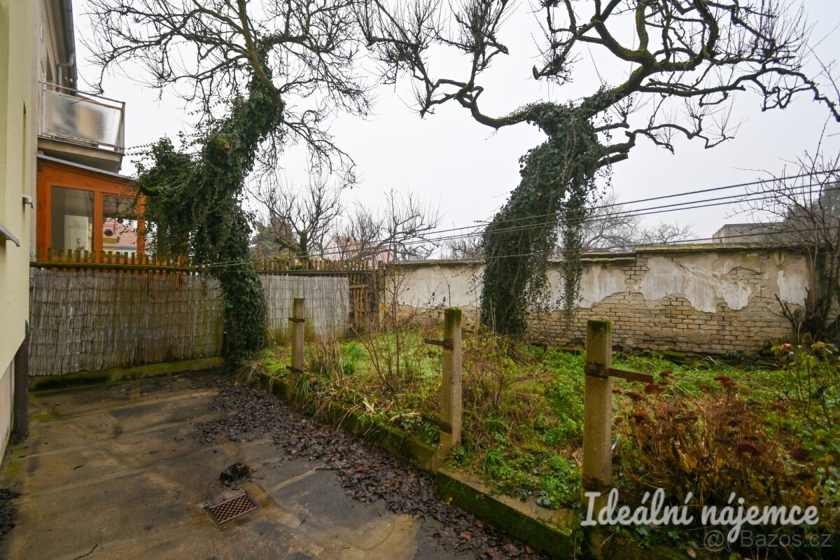 Pronájem bytu 2+1, Hálkova 1157/10, Znojmo - 22.300,- Kč/měs - 18