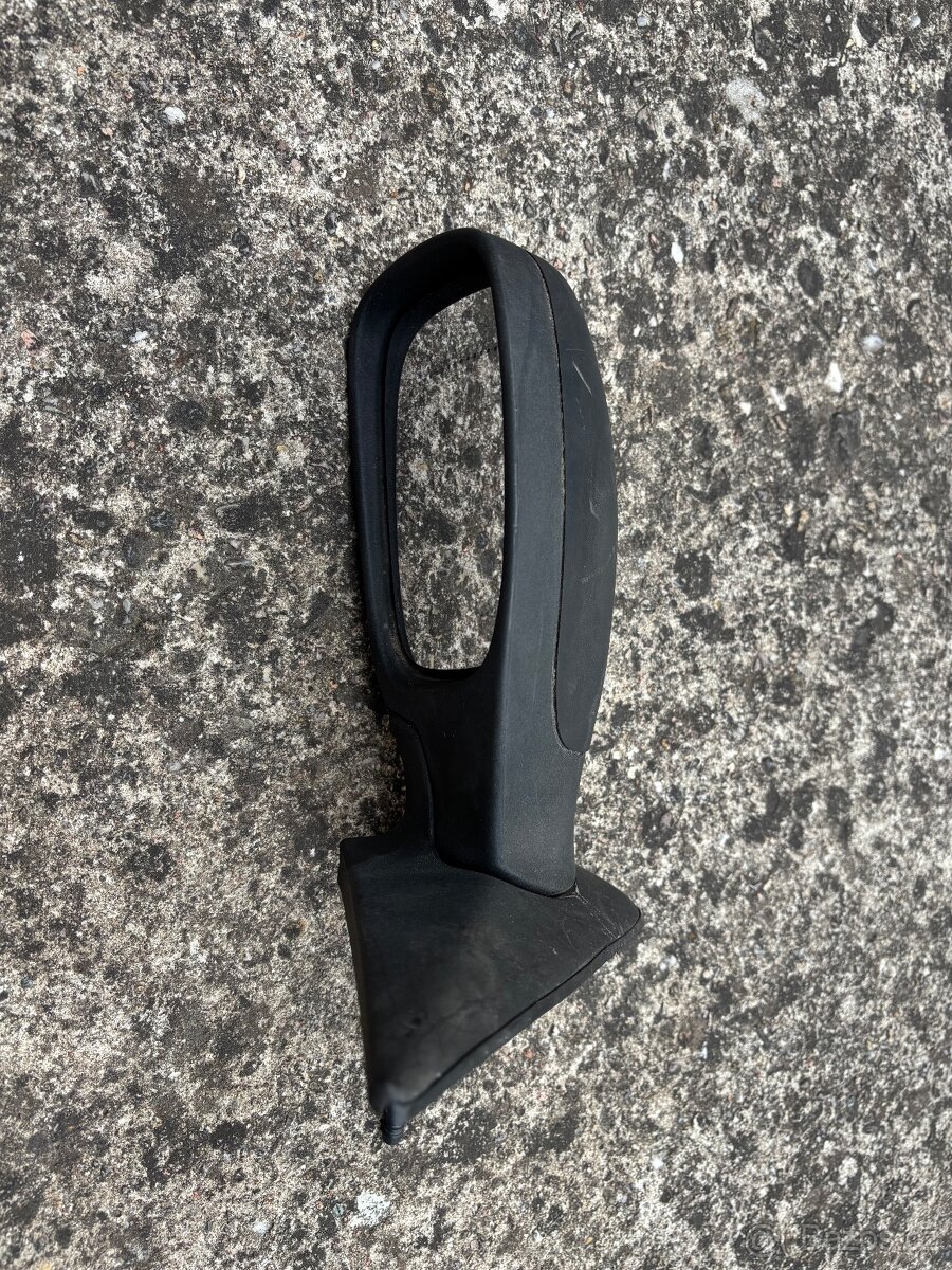 Díly z vozu Peugeot 306 - 18