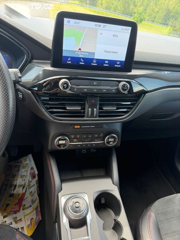 FORD KUGA 140KW - 18