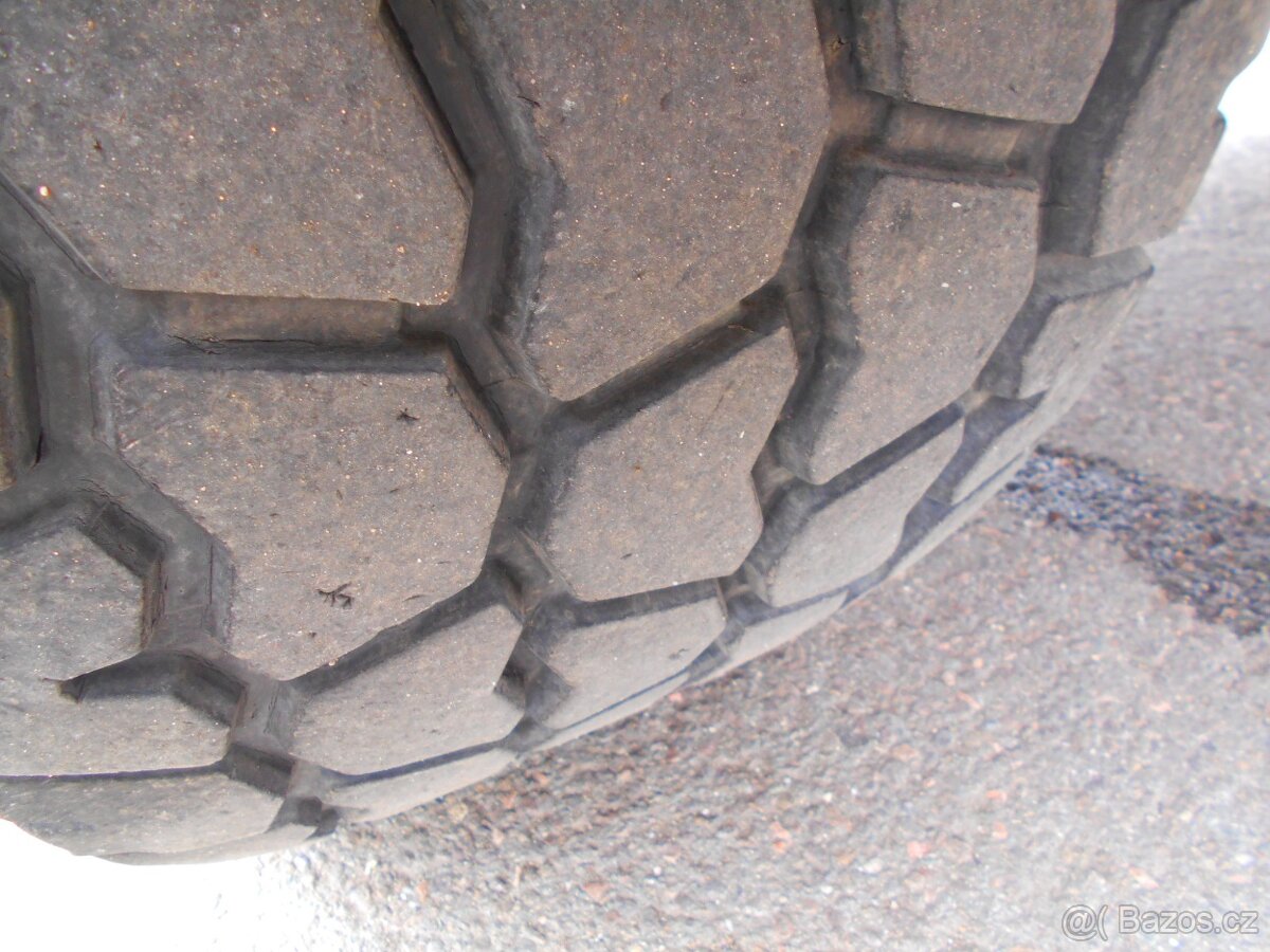 Jeřáb TATRA T815 AD 28 6X6 - 11472 - 18