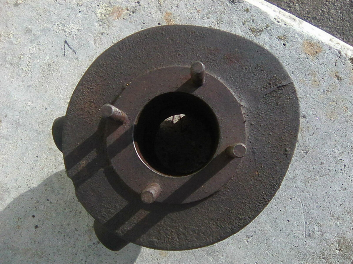 čz 125/150 - motor,rozeta,kolo,náboj,startpáka,válec čz125b - 18