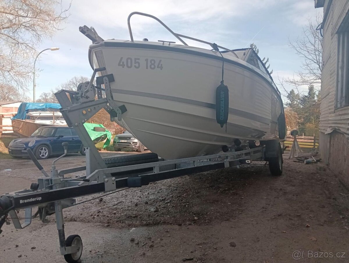 Quicksilver 605 motor Mercury 115 koni - 18