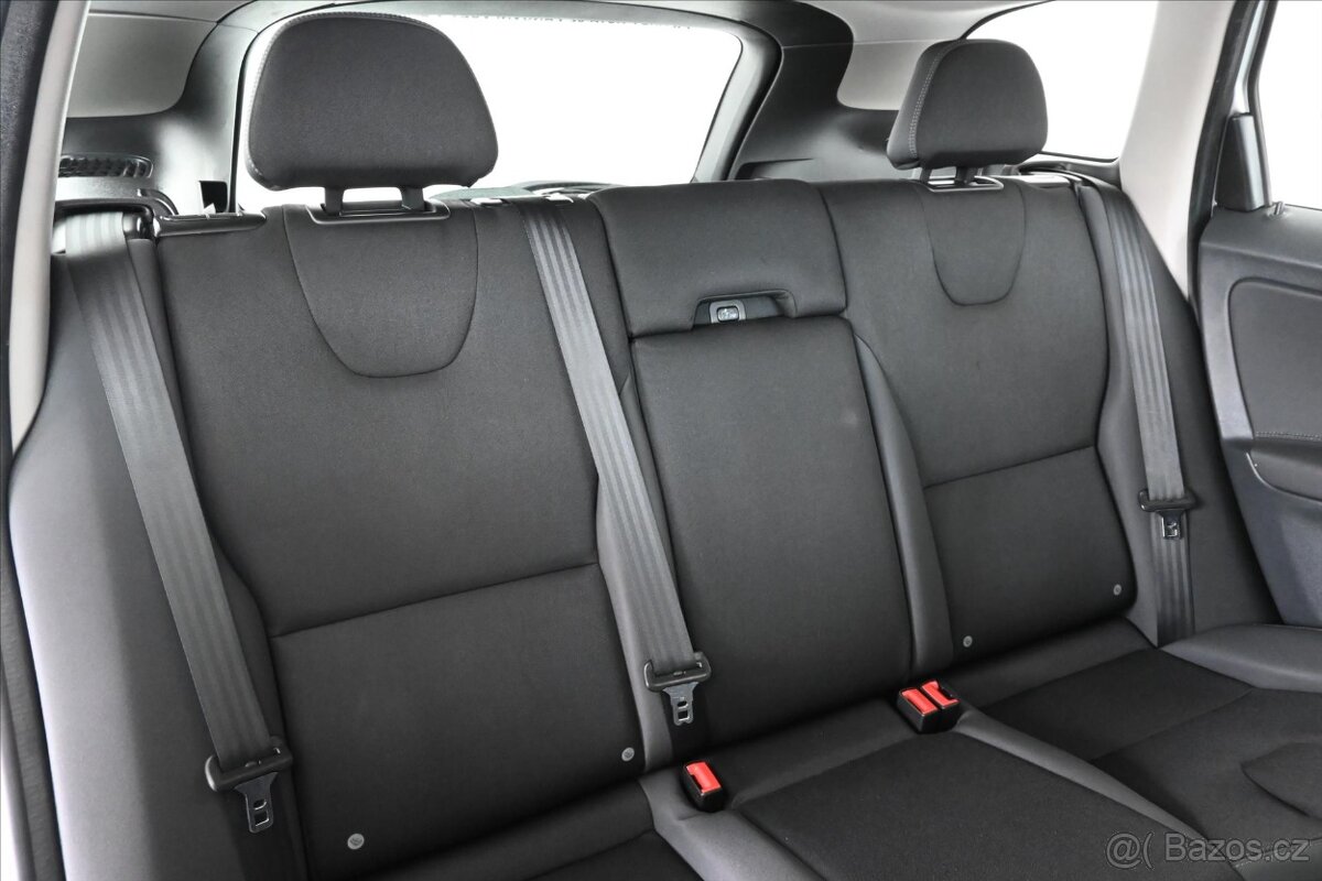 Volvo XC60 2,4 D5 133 kW AT6 - 18