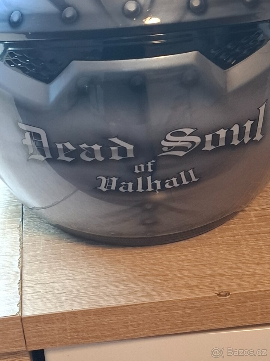 2x přilba na motorku - 18