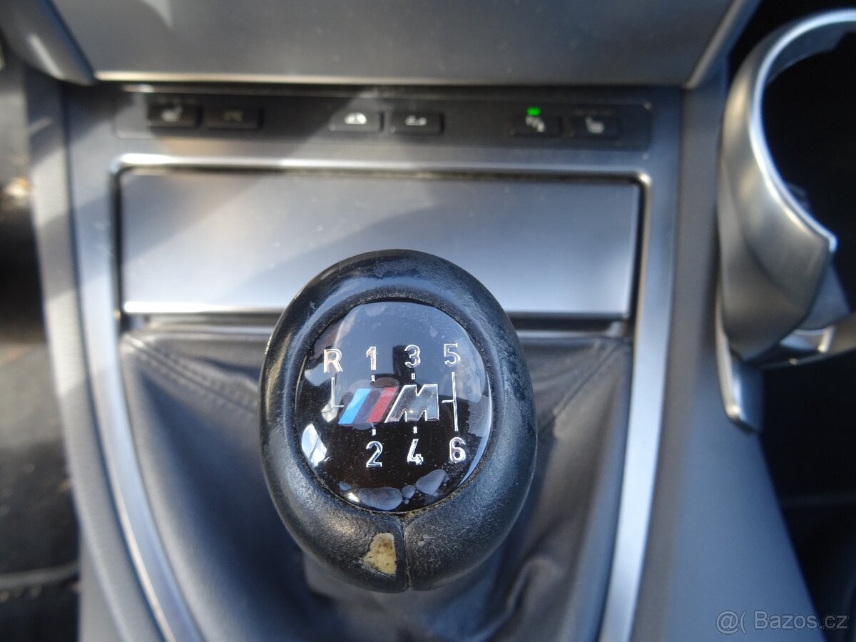 BMW 630i M packet MANUÁL HEAD-UP - 18