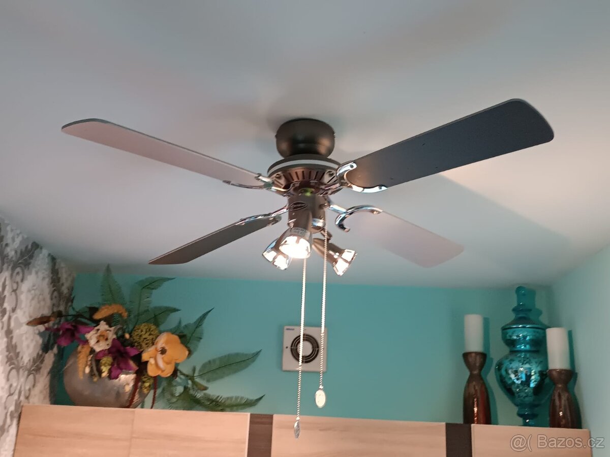 Kadeřnické vybavení - 18