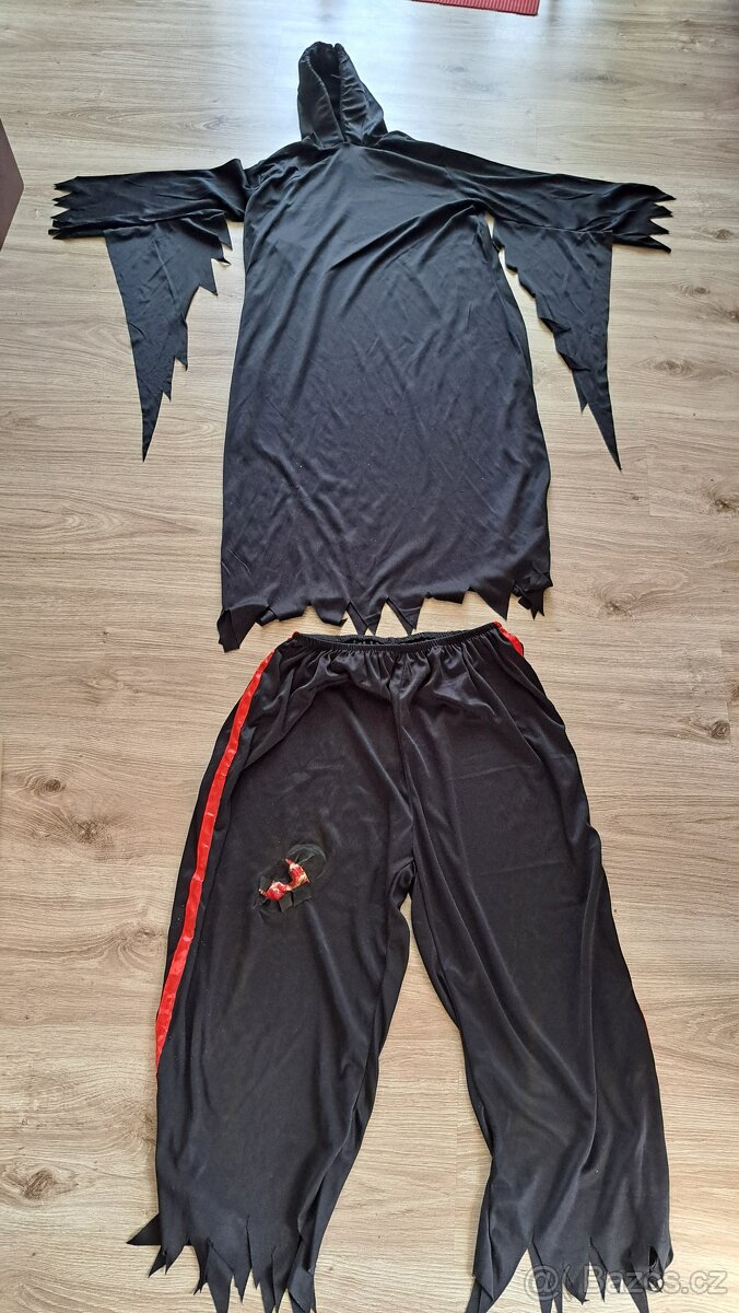 OBLEČENÍ A KOSTÝMY 80. LÉTA - 18