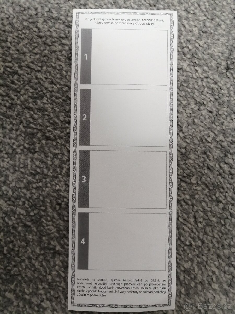 Nikon D5100 + 18-105 mm VR - 18