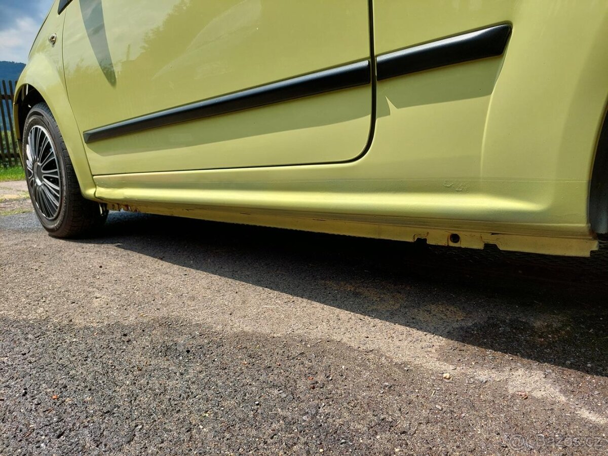 Citroen C2 1.1 r. 2005 nová STK 11/27 bez koroze a závad - 18