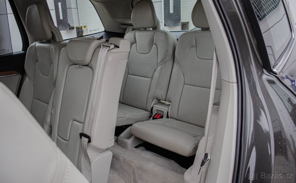 Volvo XC90 Inscription AWD 7miest - 18