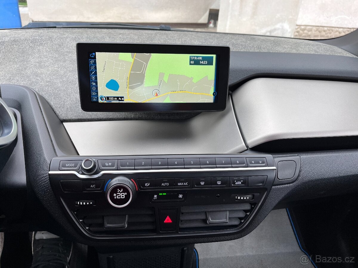 BMW i3 REX HYBRID 125KW,2xKOLA,NAVI - 18