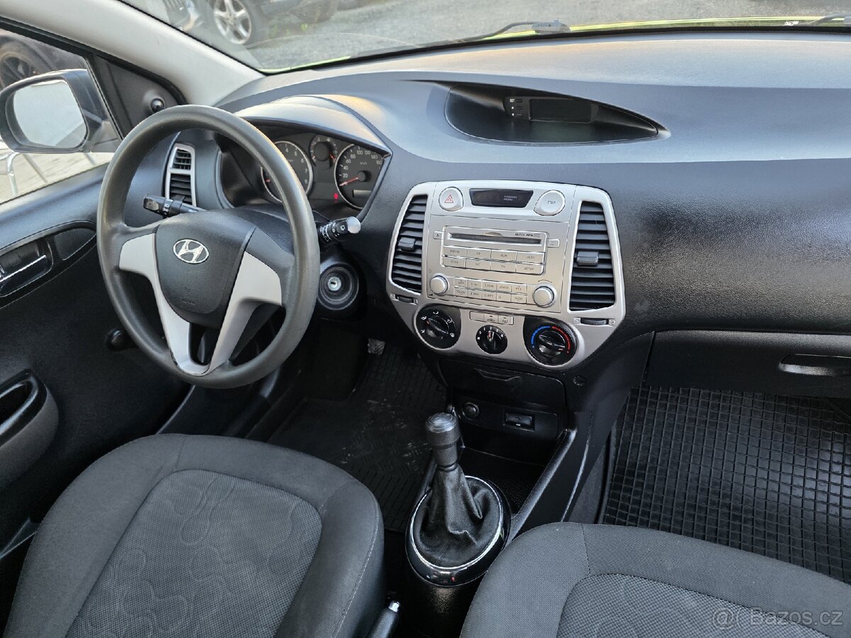 Hyundai i20 1.2 i - 18