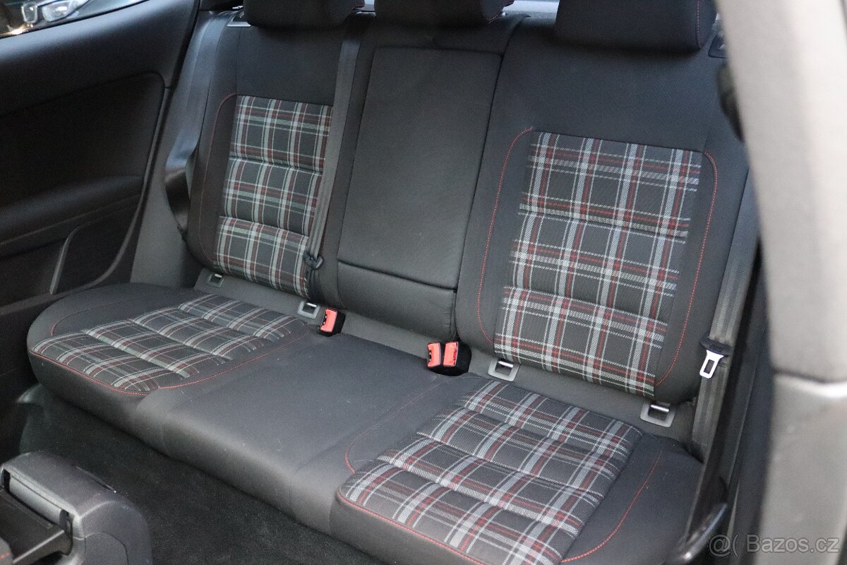 VW GOLF GTI 2.0TSI 147kW - 18