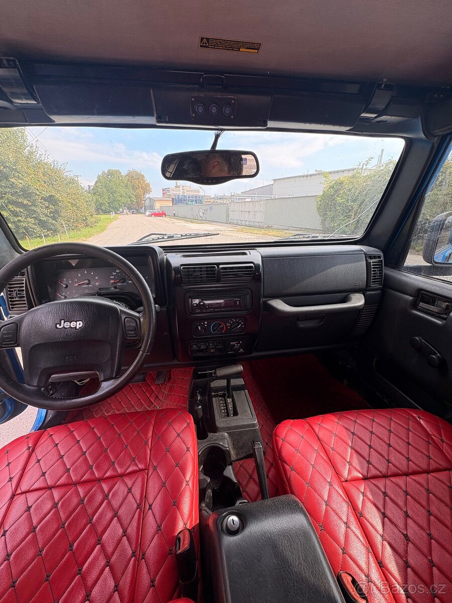 Jeep Wrangler 4.0 L6 automat - 18
