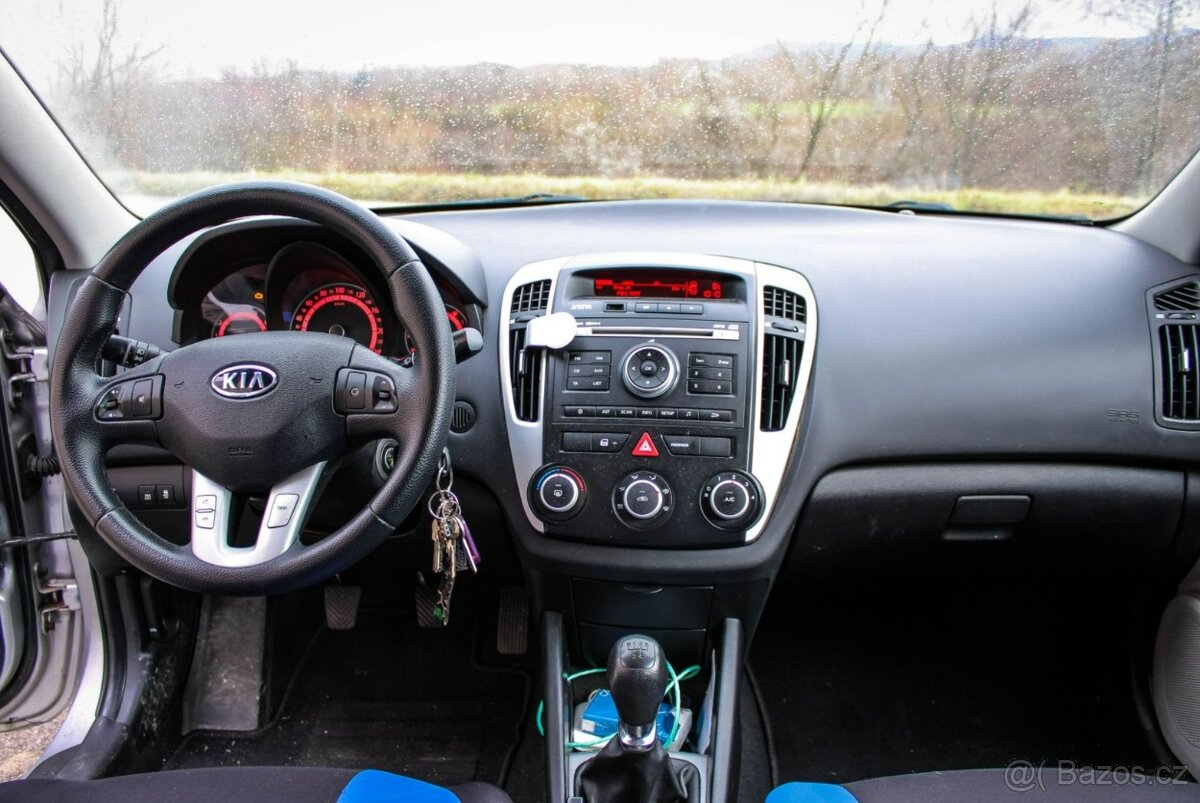 Kia Cee´d SW 1.4 CVVT 16V LX - 18