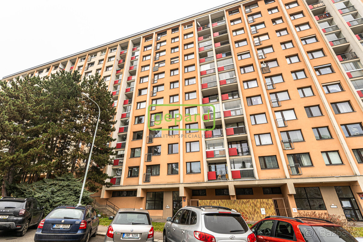 Pronájem zařízeného bytu 3+1 s lodžiíí u Ďáblického háje, Pr - 18