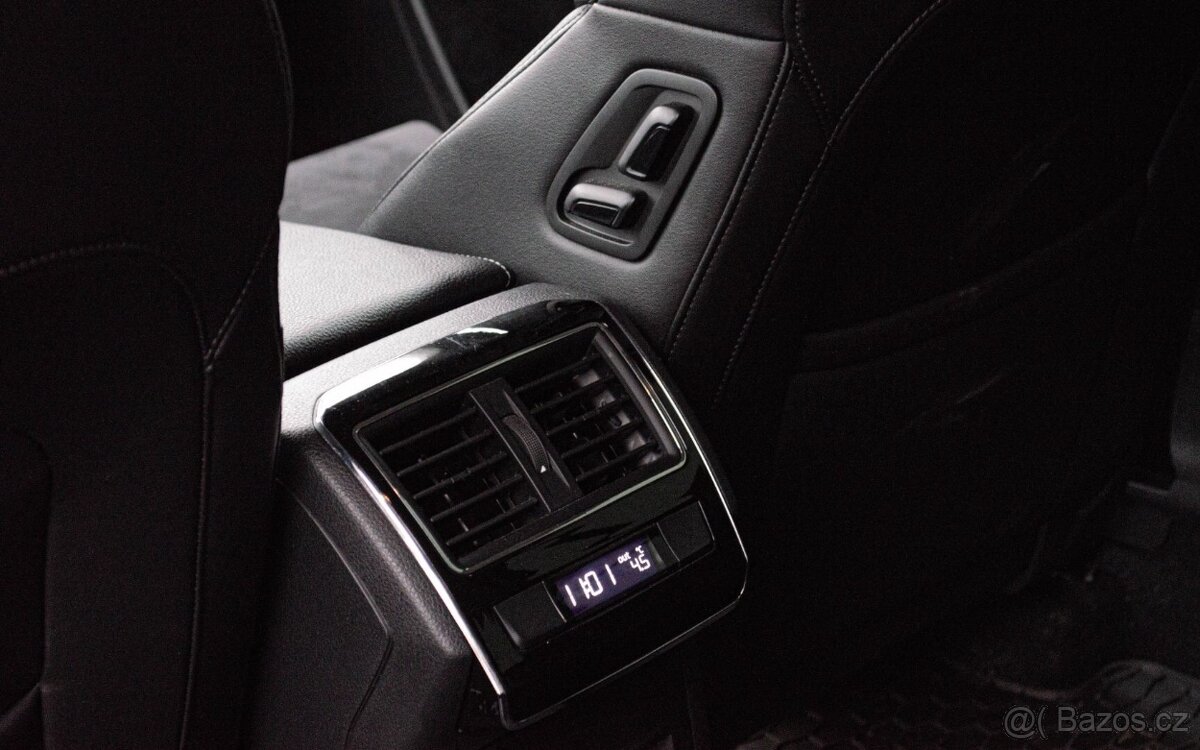 Škoda Superb Combi 2.0 TDI 4x4 DSG Webasto - 18