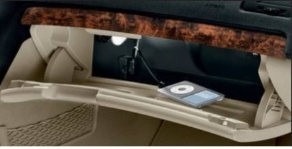 MDI MMI USB kábel / GPS anténa k rádiu s navigáciou. - 18