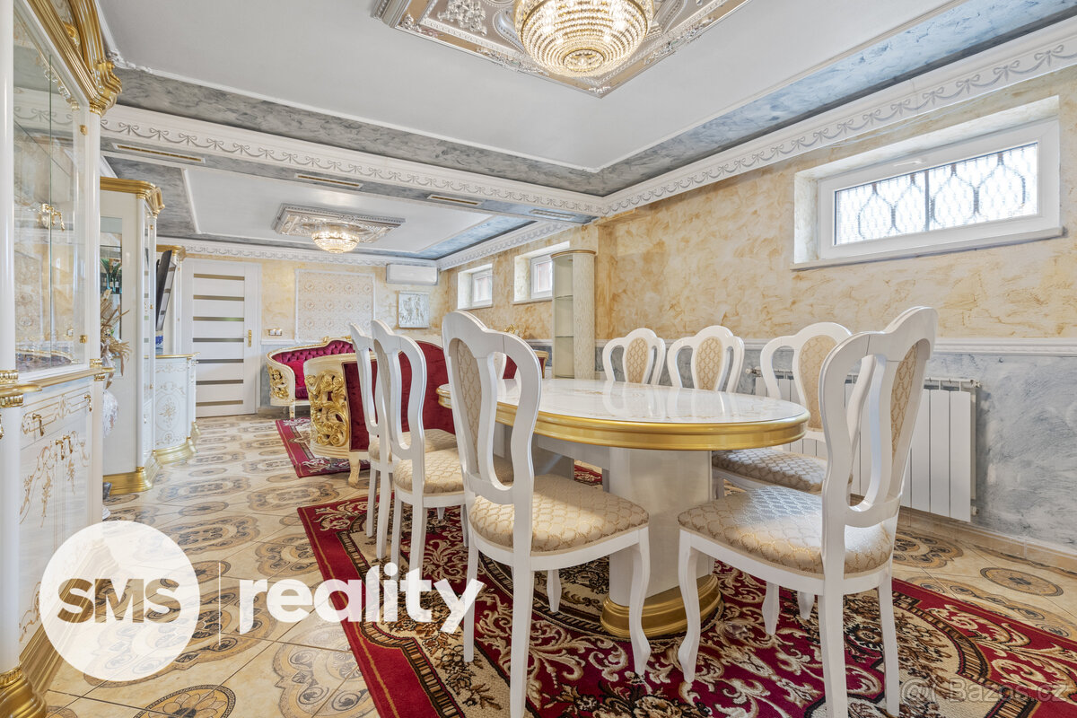 Rodinné sídlo s privátním wellness v prestižní části Ostravy - 18